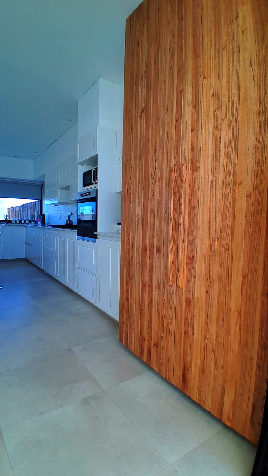 Lacquered-Polished: La Cocina que Combina Clásico y Contemporáneo